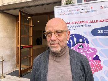 Aids, infettivologo Antinori: “Stigma allontana persone da test hiv e luoghi cura”