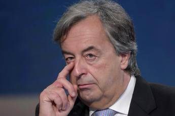 Burioni a Chiara Nasti: “Contro pertosse ci vuole grande difesa come nel calcio”